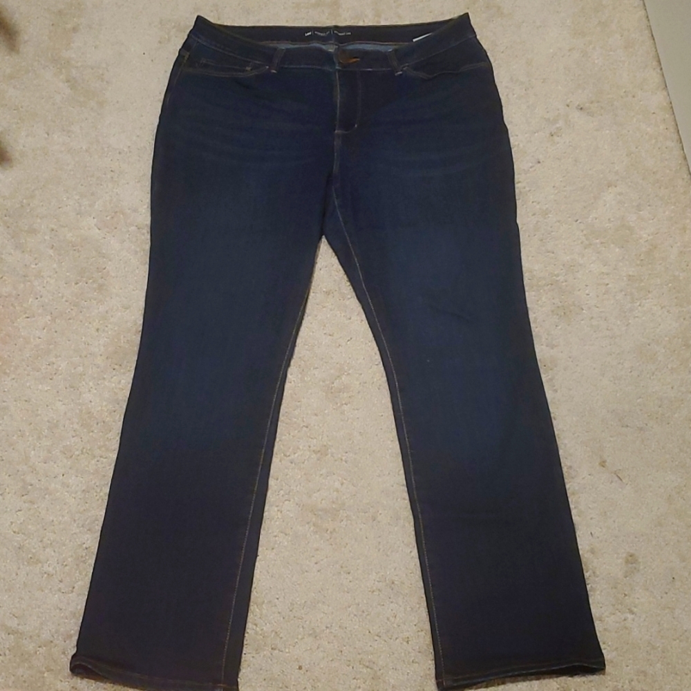 Lee Perfect Fit Straight Leg Jeans
